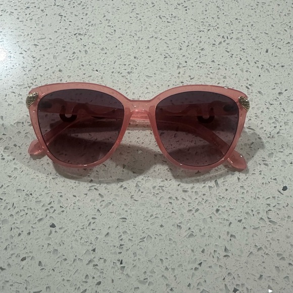 NWOT Betsey Johnson Serpentine Sunglasses Cat Eye PINK - Picture 4 of 7